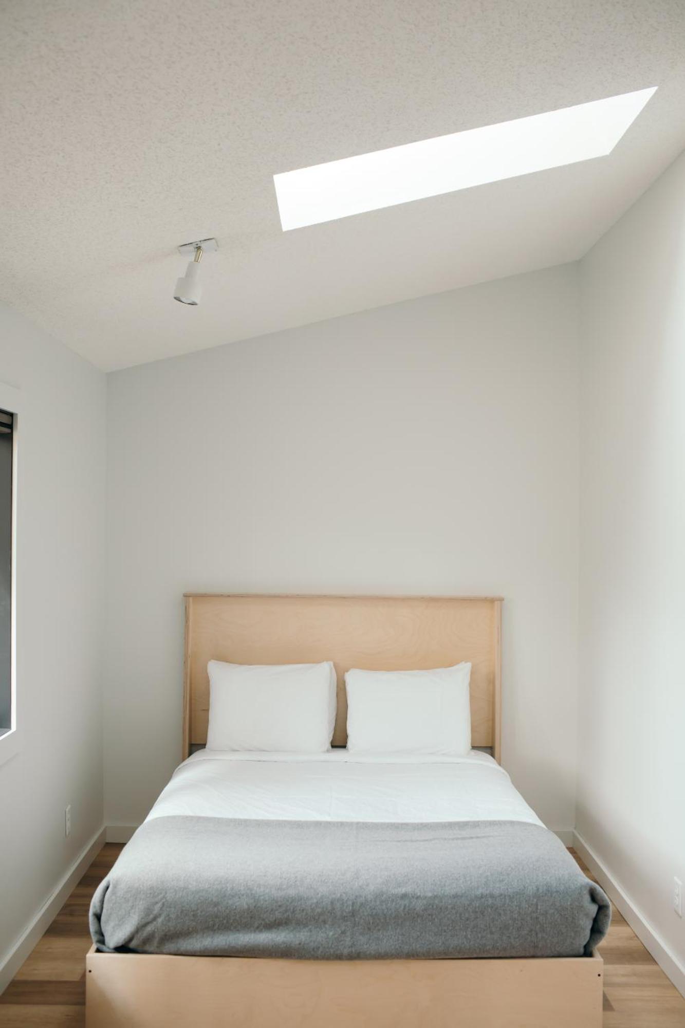 Seagull Bay Motel Бейфийлд Стая снимка