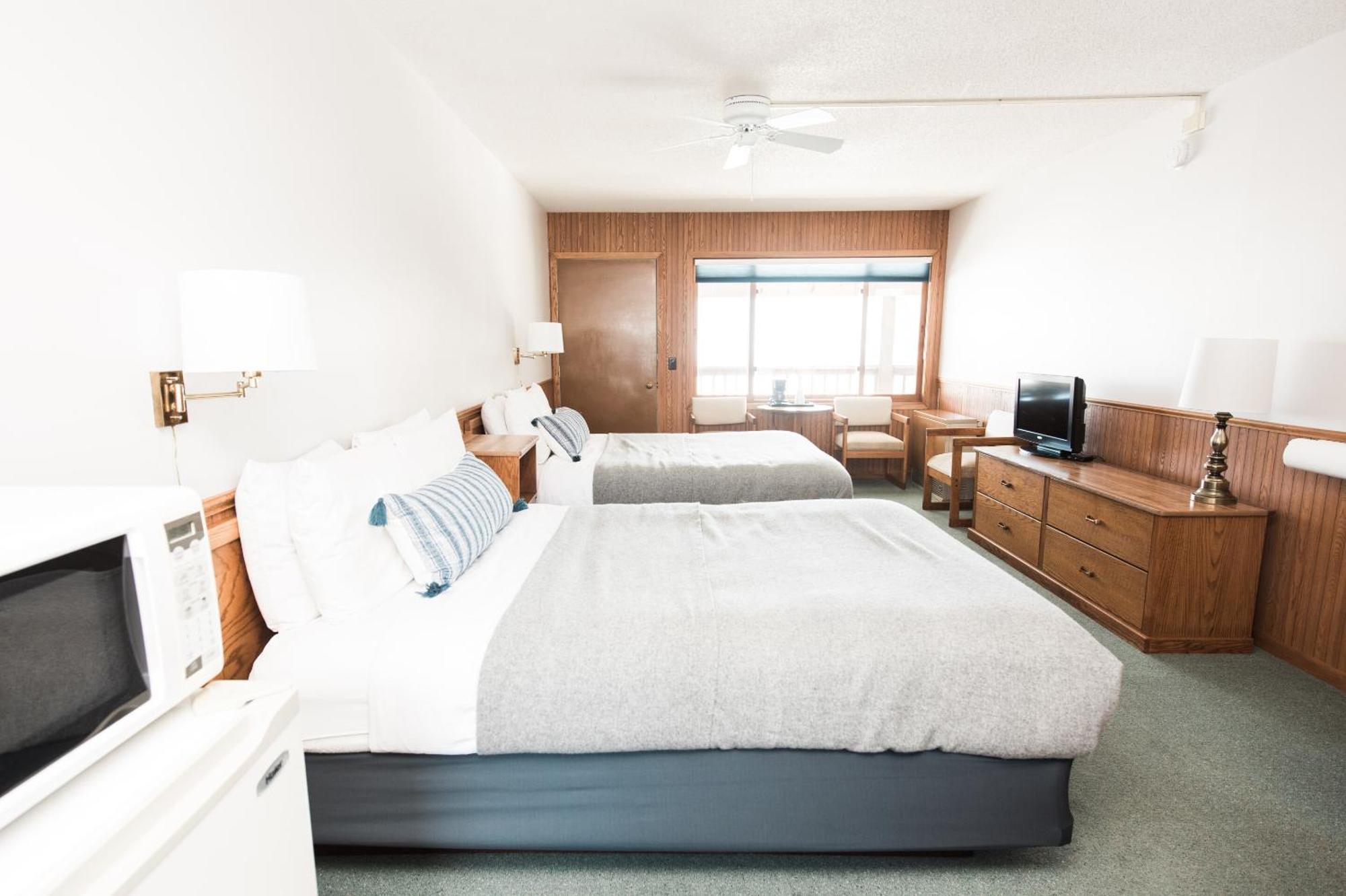 Seagull Bay Motel Бейфийлд Стая снимка