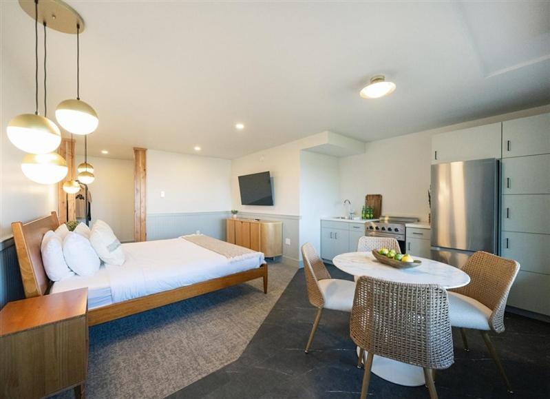 Seagull Bay Motel Бейфийлд Стая снимка